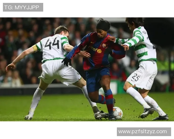 足球明星的独特魅力与风采全景展示及特征分析