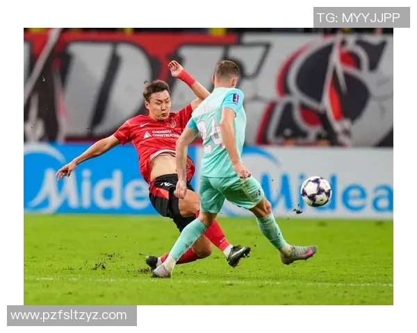 专业解读：成都足球队的区域防守打法